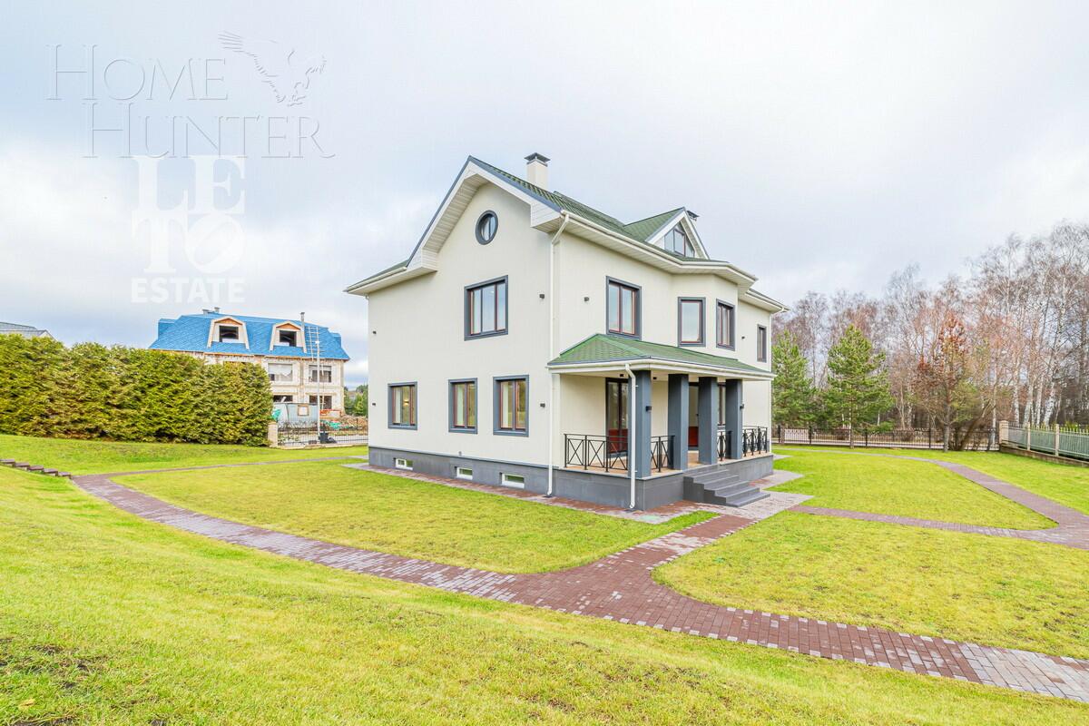 2-этажный коттедж 693 м² с отделкой