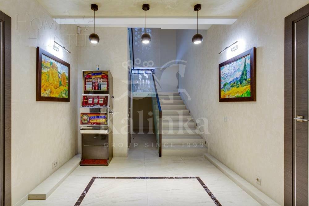 2-этажный коттедж 680 м² с отделкой