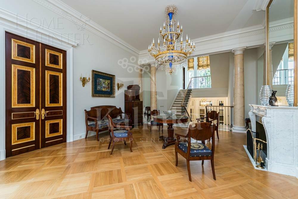 2-этажный коттедж 900 м² с отделкой