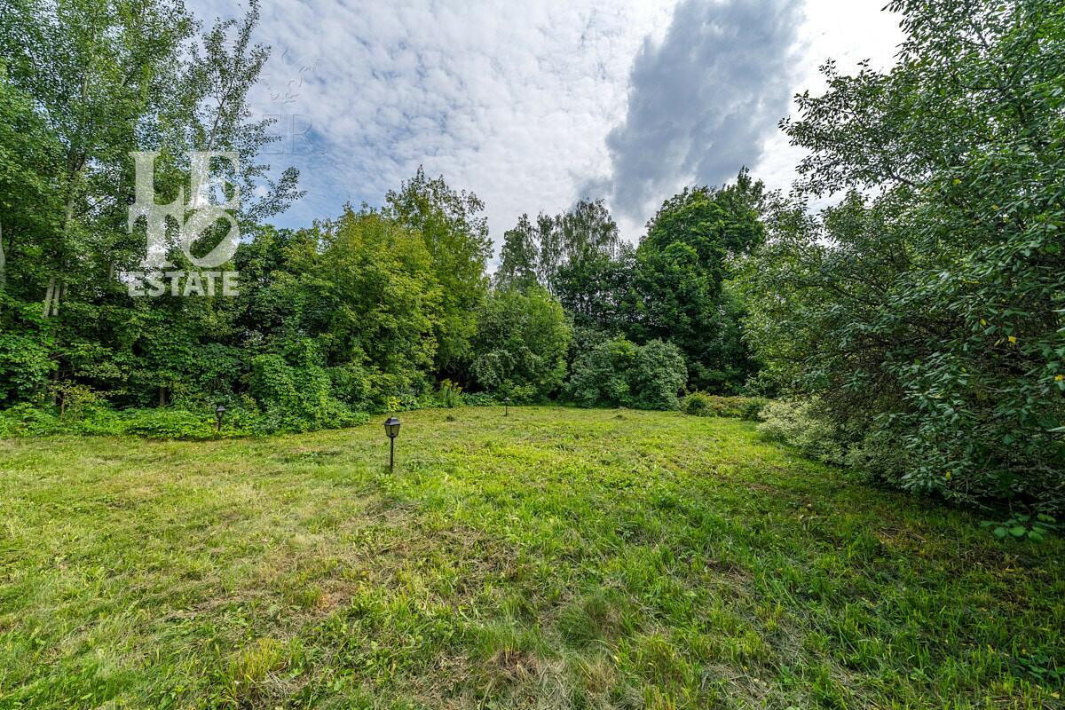 2-этажный коттедж 650 м² с отделкой