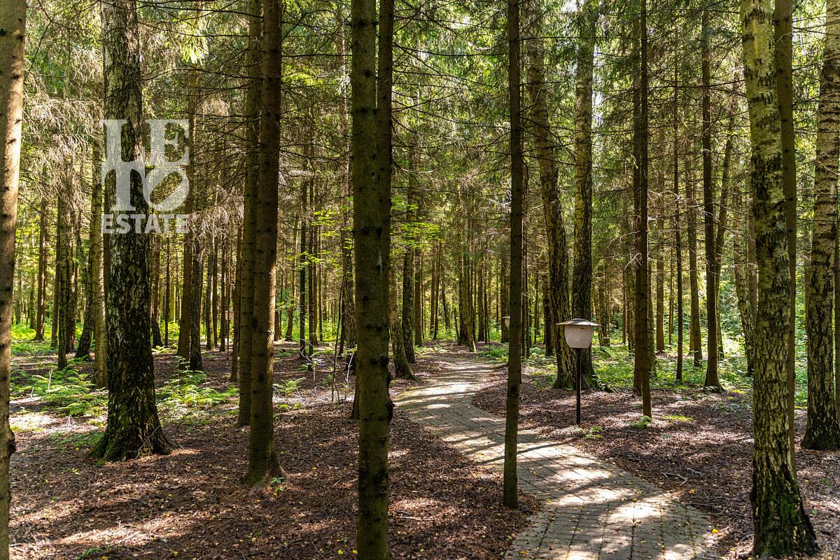 2-этажный коттедж 700 м² с отделкой