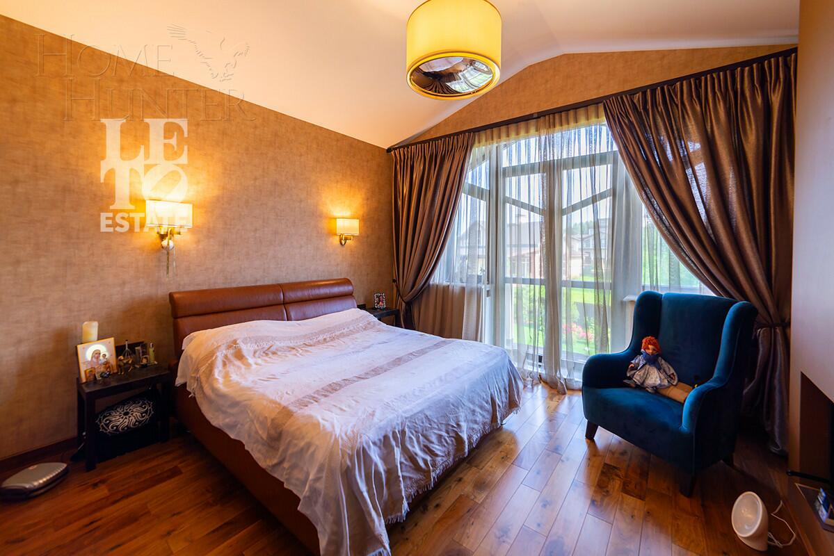 2-этажный коттедж 284.9 м² с отделкой