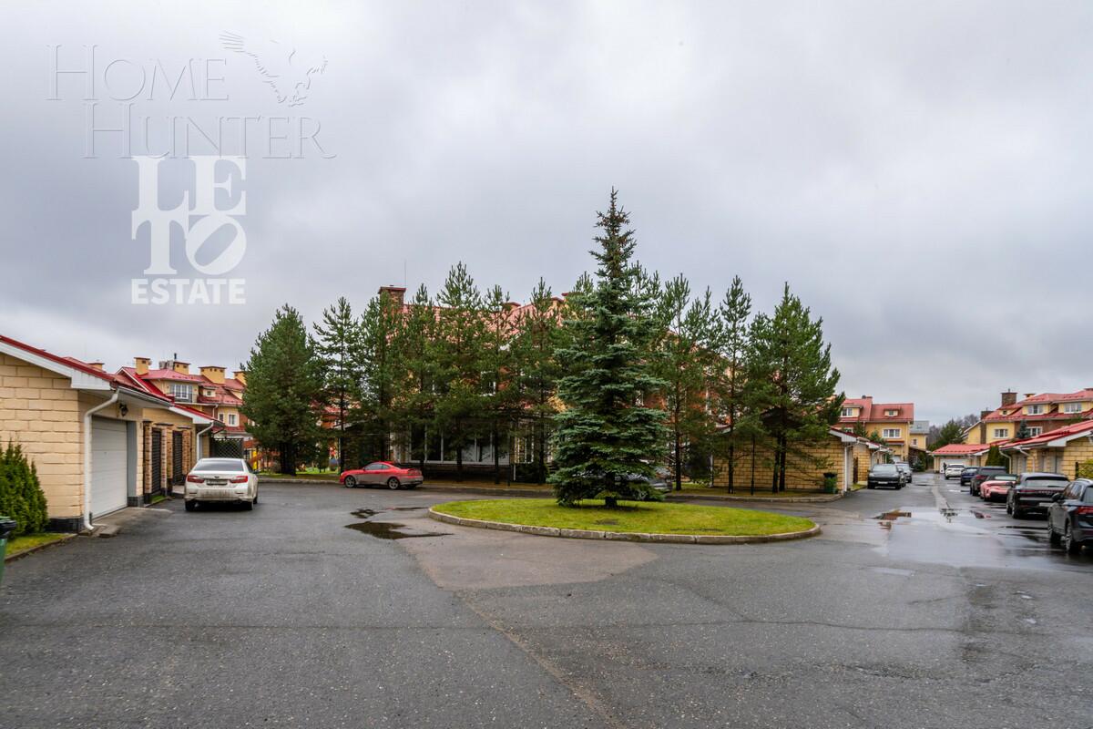 2-этажный таунхаус 400 м² с отделкой