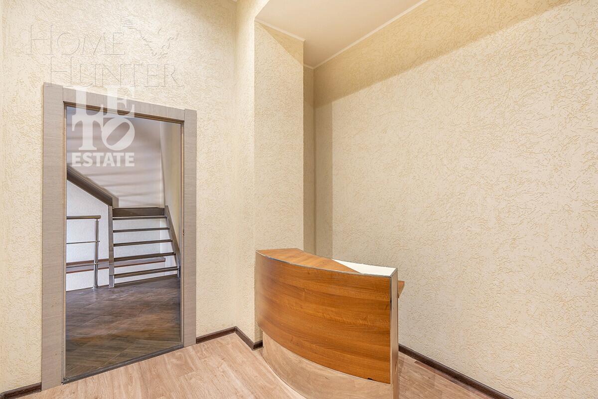 2-этажный коттедж 1 028 м² с отделкой