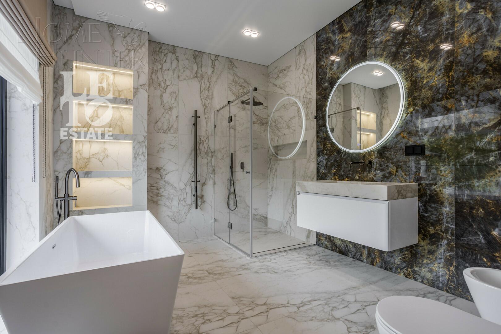 2-этажный коттедж 604 м² с отделкой