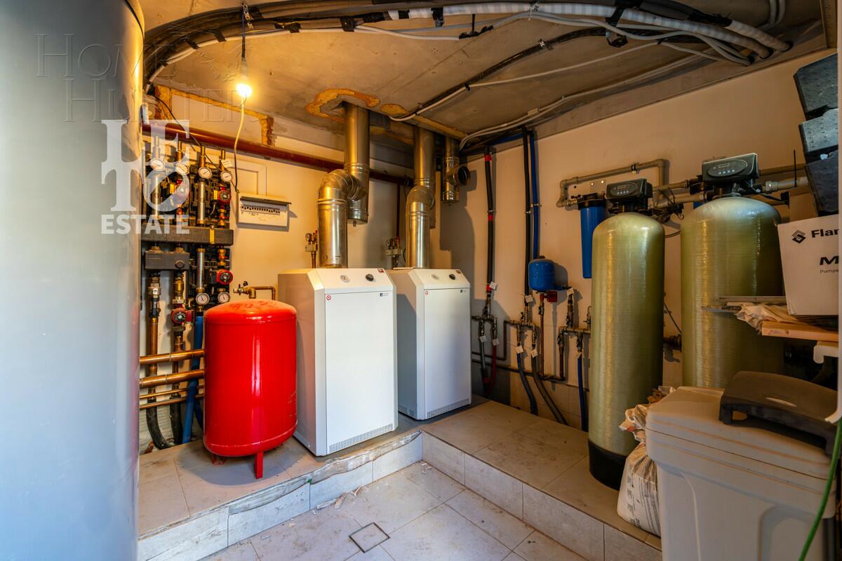 2-этажный коттедж 1 150 м² без отделки