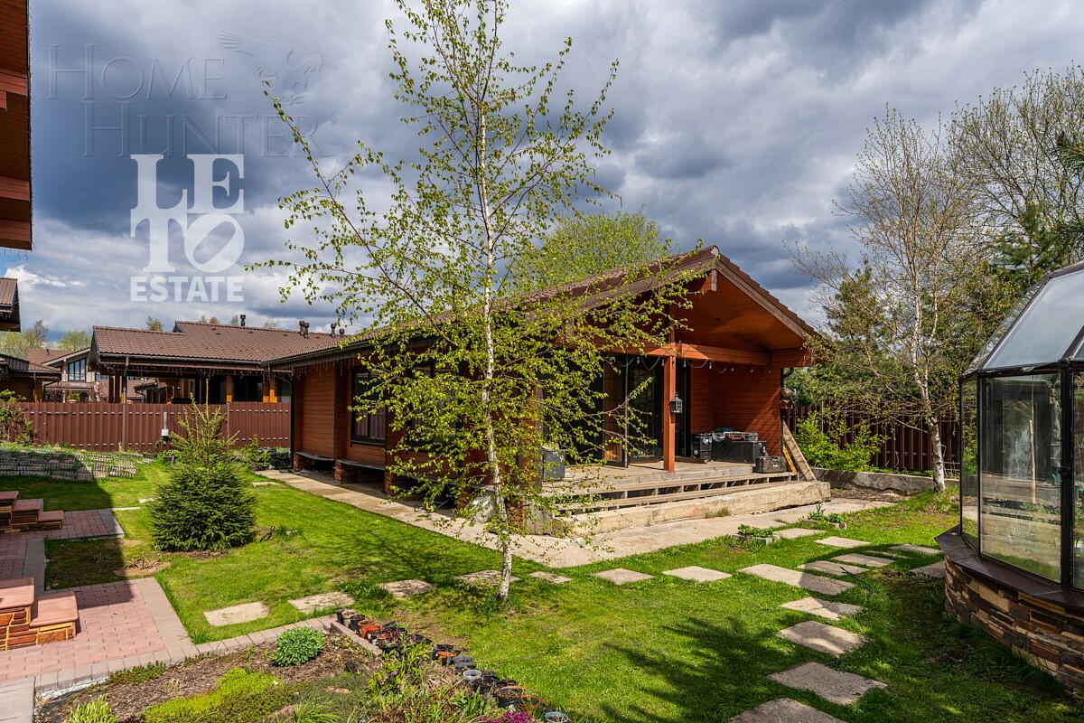 2-этажный коттедж 340 м² с отделкой