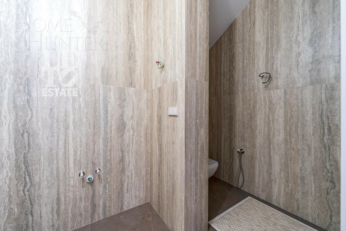 3-этажный коттедж 380 м² с отделкой