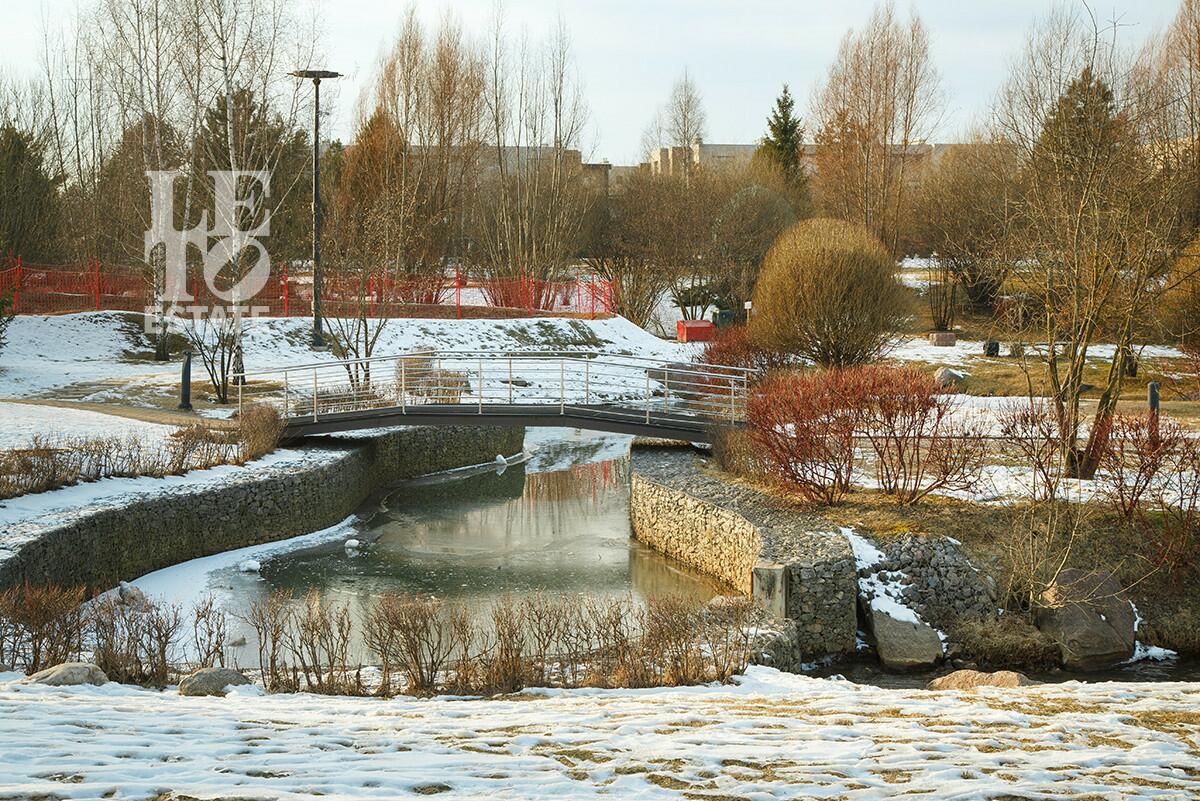 3-этажный таунхаус 264.6 м² с отделкой