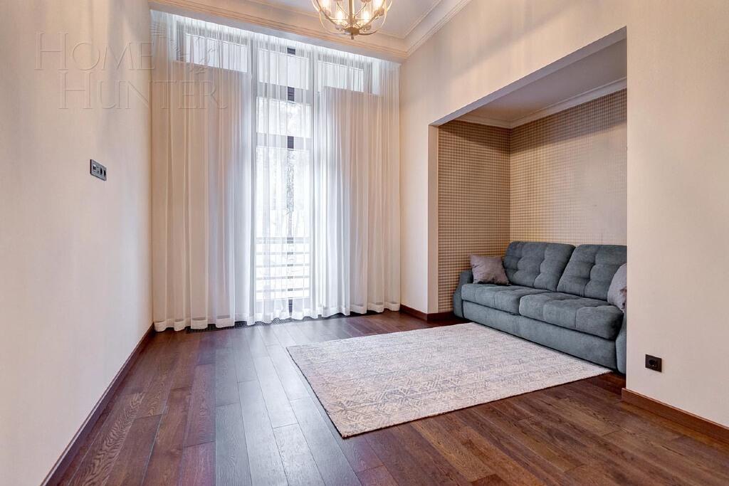 2-этажный таунхаус 356 м² с отделкой