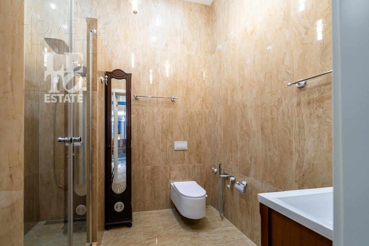 2-этажный коттедж 950 м² с отделкой