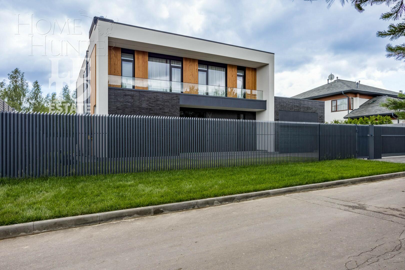 2-этажный коттедж 604 м² с отделкой