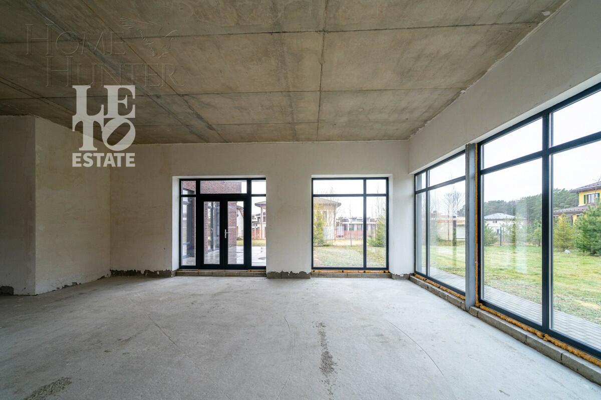 1-этажный коттедж 250 м² без отделки