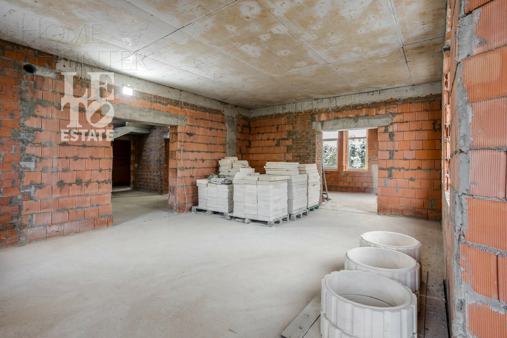 2-этажный коттедж 860 м² без отделки