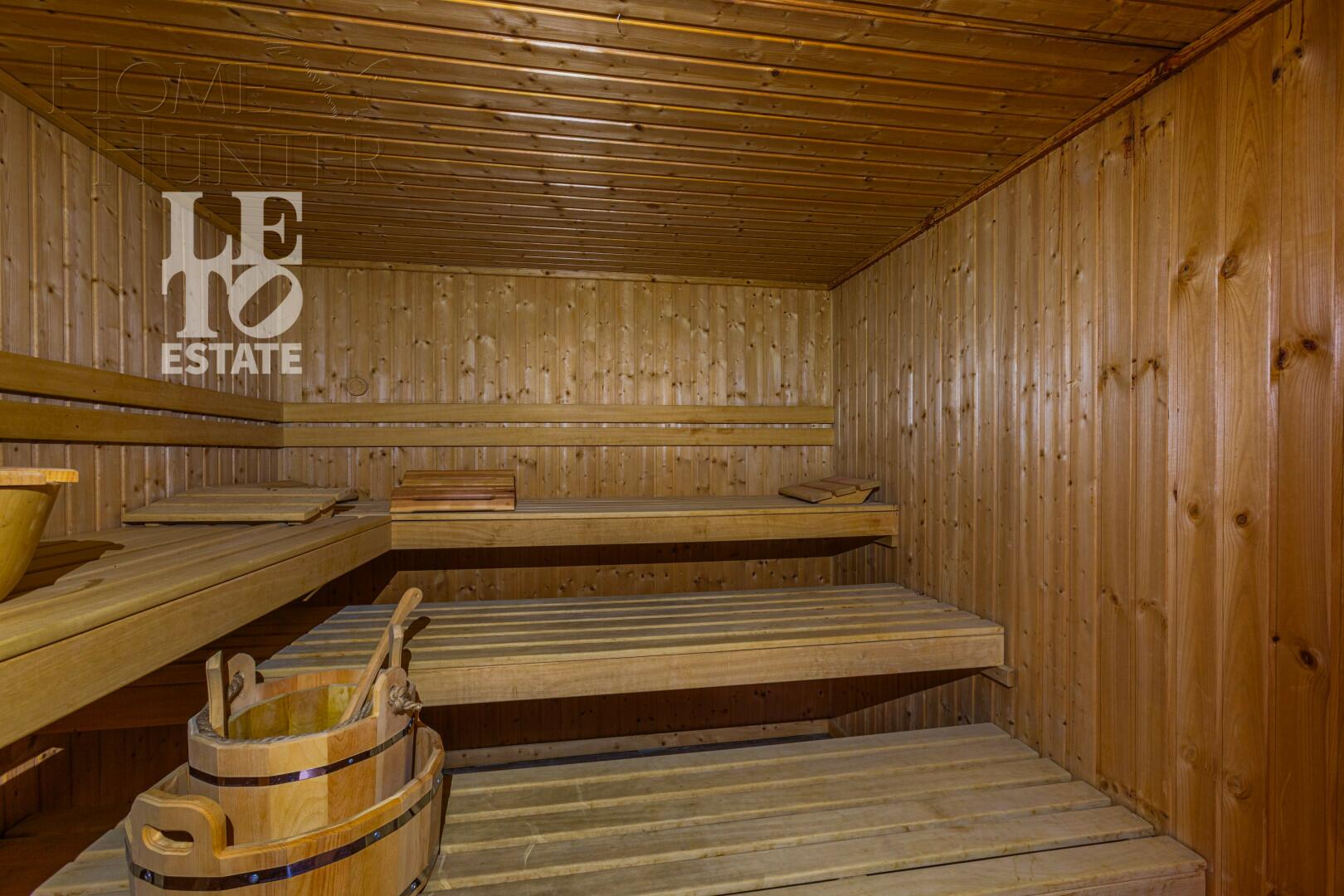 2-этажный коттедж 720 м² с отделкой