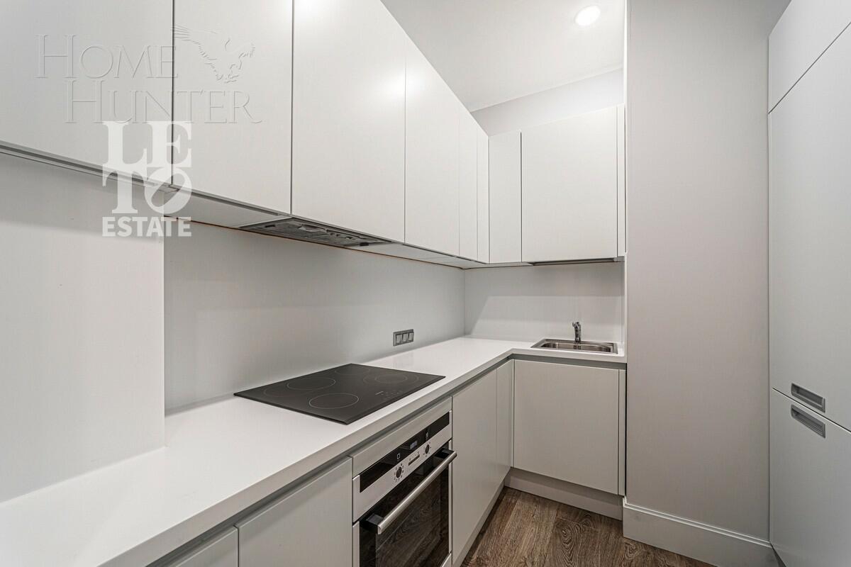 3-КОМН. КВАРТИРА С ОТДЕЛКОЙ 220 М² НА 2 ЭТАЖЕ