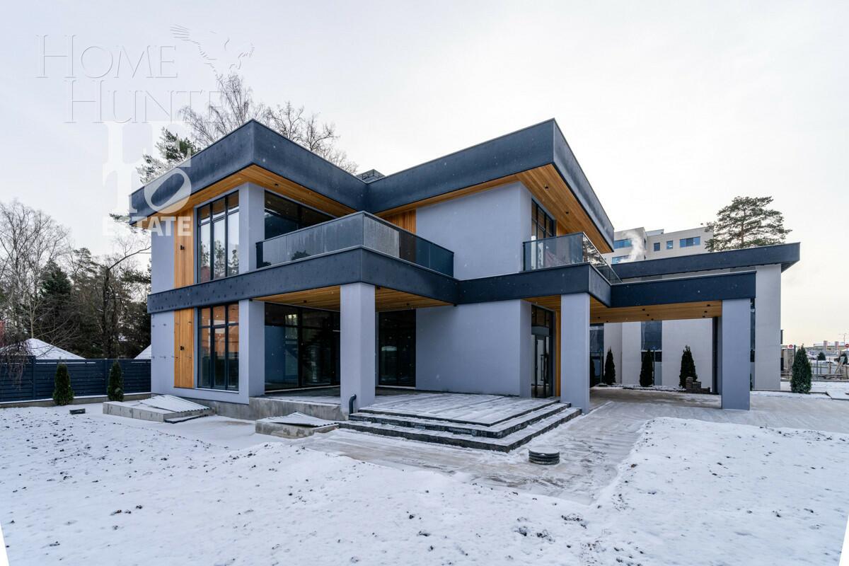 2-этажный коттедж 430 м² без отделки