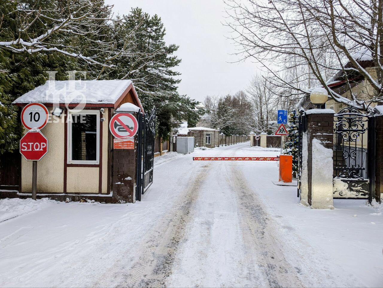 2-этажный коттедж 663 м² без отделки