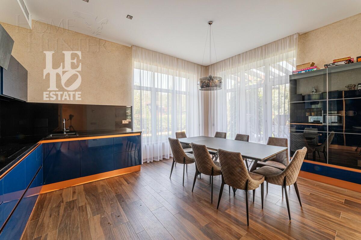 3-этажный коттедж 429 м² с отделкой