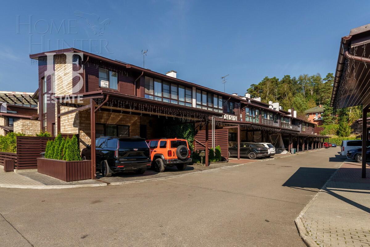 2-этажный таунхаус 270 м² без отделки