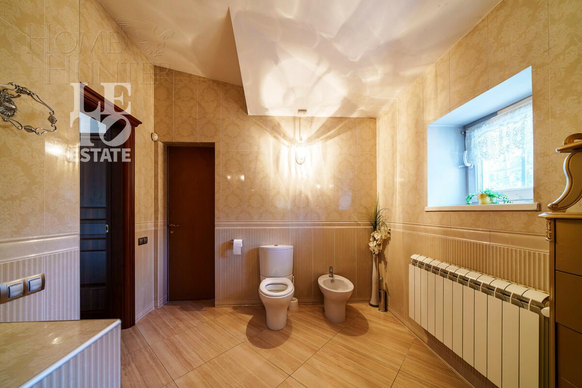 2-этажный коттедж 680 м² с отделкой