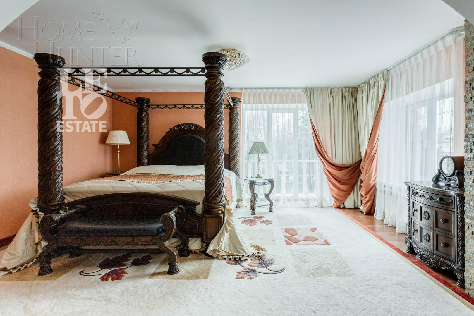 2-этажный коттедж 815 м² с отделкой