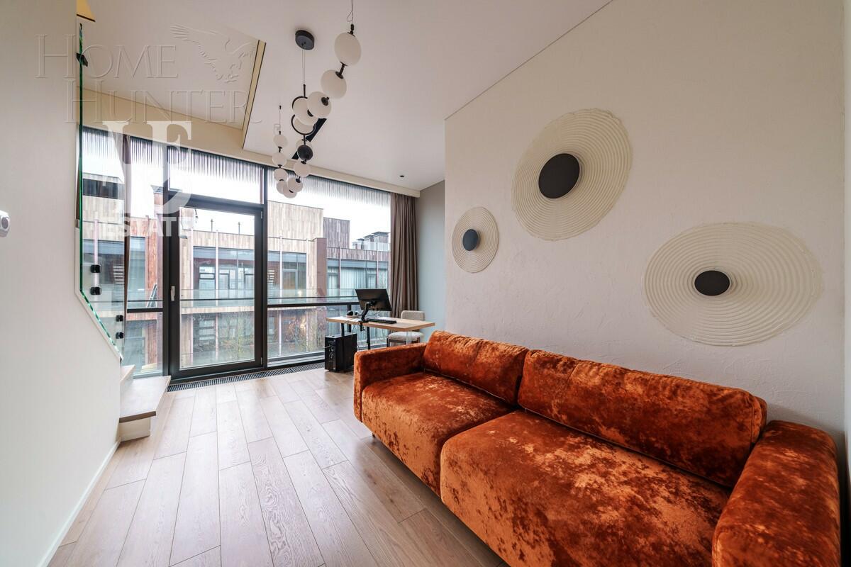 3-этажный таунхаус 238 м² с отделкой