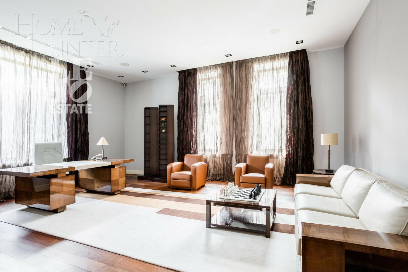 2-этажный коттедж 1 438 м² с отделкой