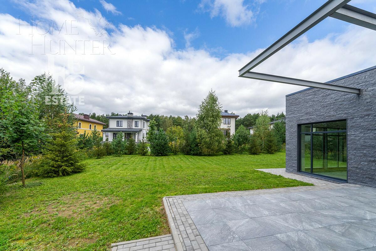 1-этажный коттедж 250 м² без отделки