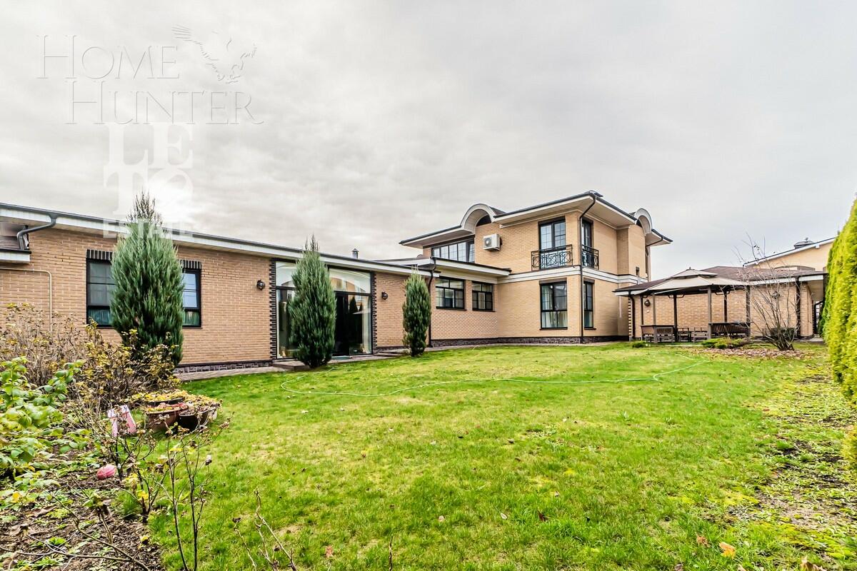 2-этажный коттедж 526 м² с отделкой