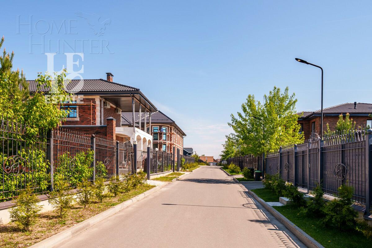 2-этажный коттедж 460 м² без отделки