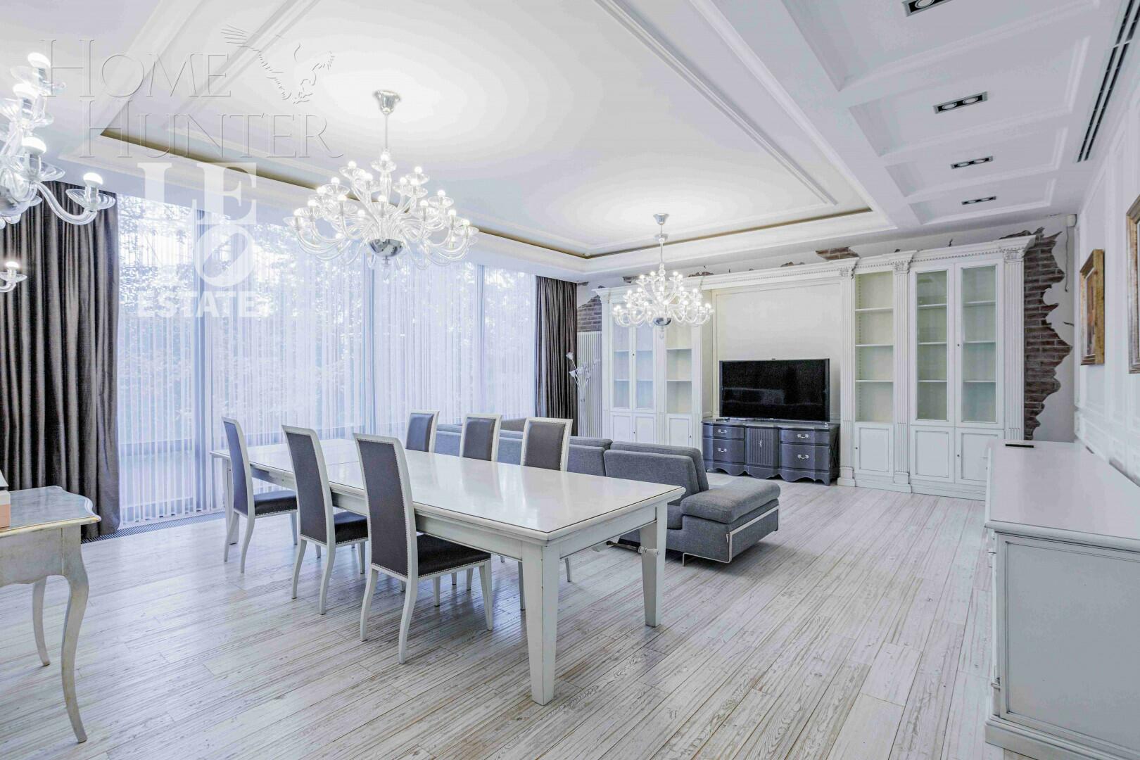 2-этажный таунхаус 430 м² с отделкой