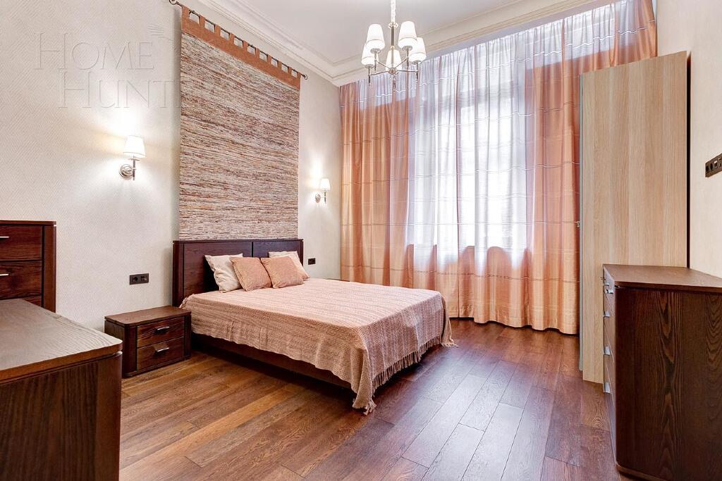 2-этажный таунхаус 356 м² с отделкой