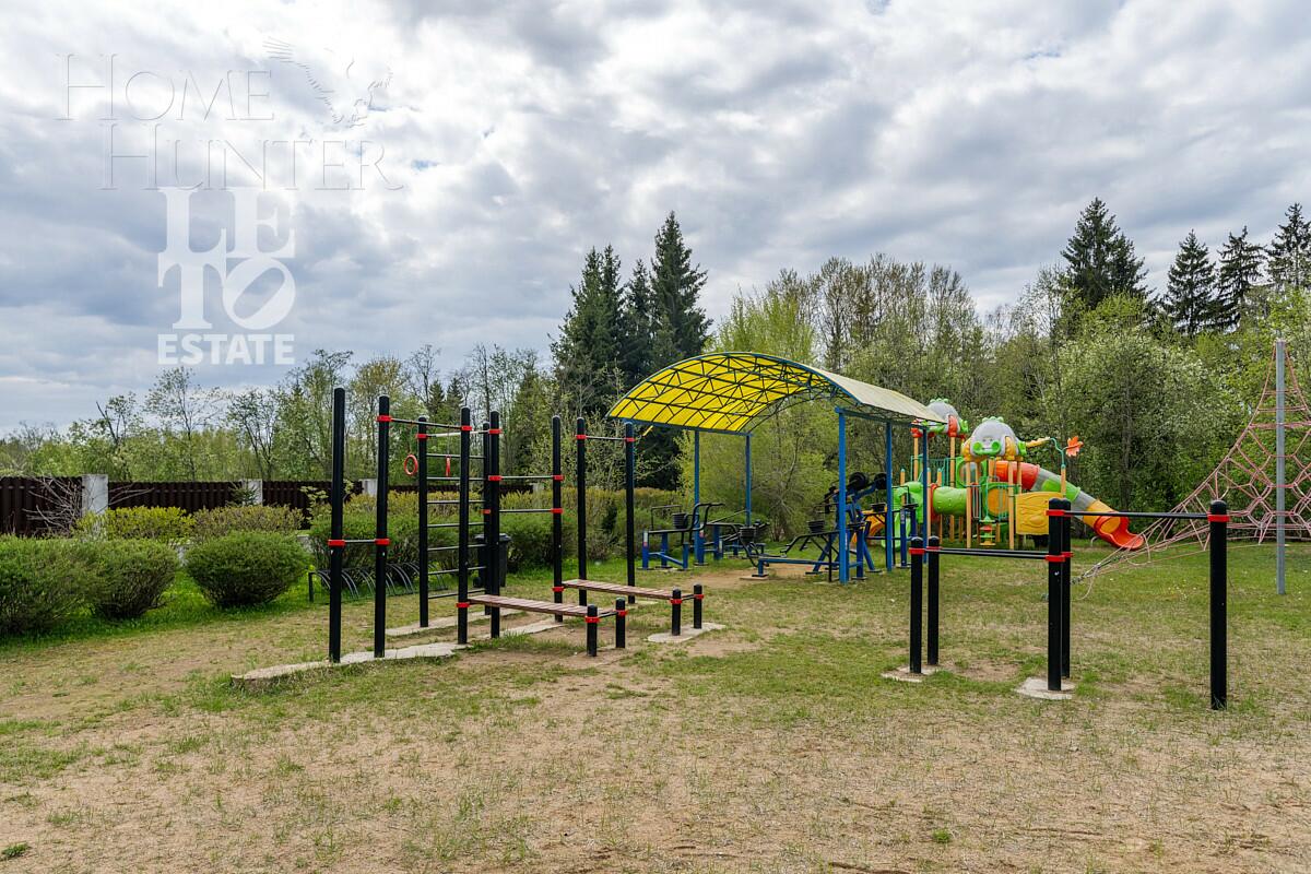 3-этажный коттедж 429 м² с отделкой