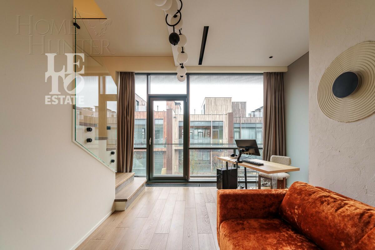 3-этажный таунхаус 238 м² с отделкой