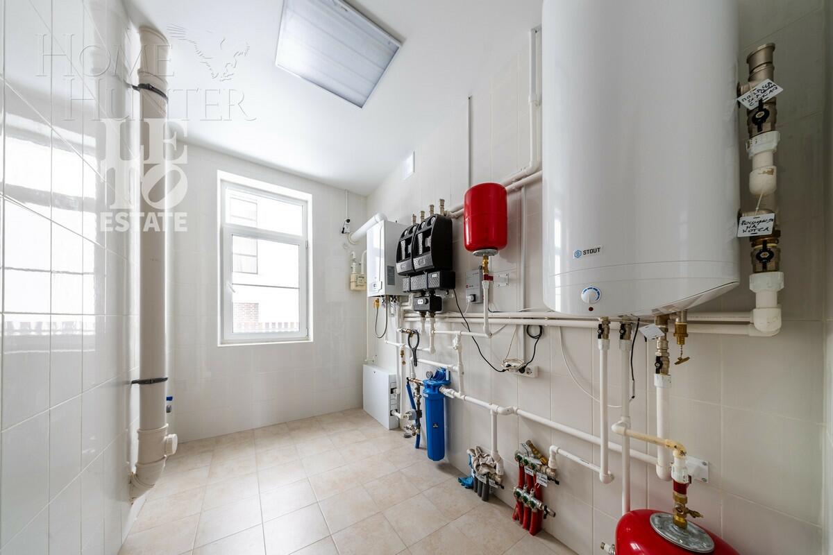 2-этажный коттедж 240 м² с отделкой