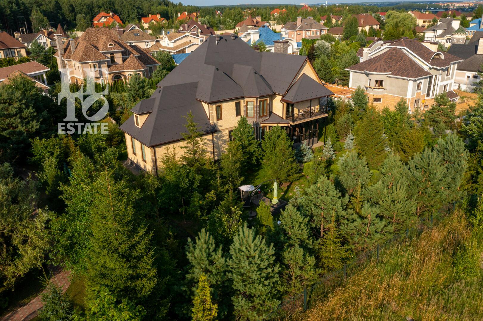 2-этажный коттедж 524 м² с отделкой