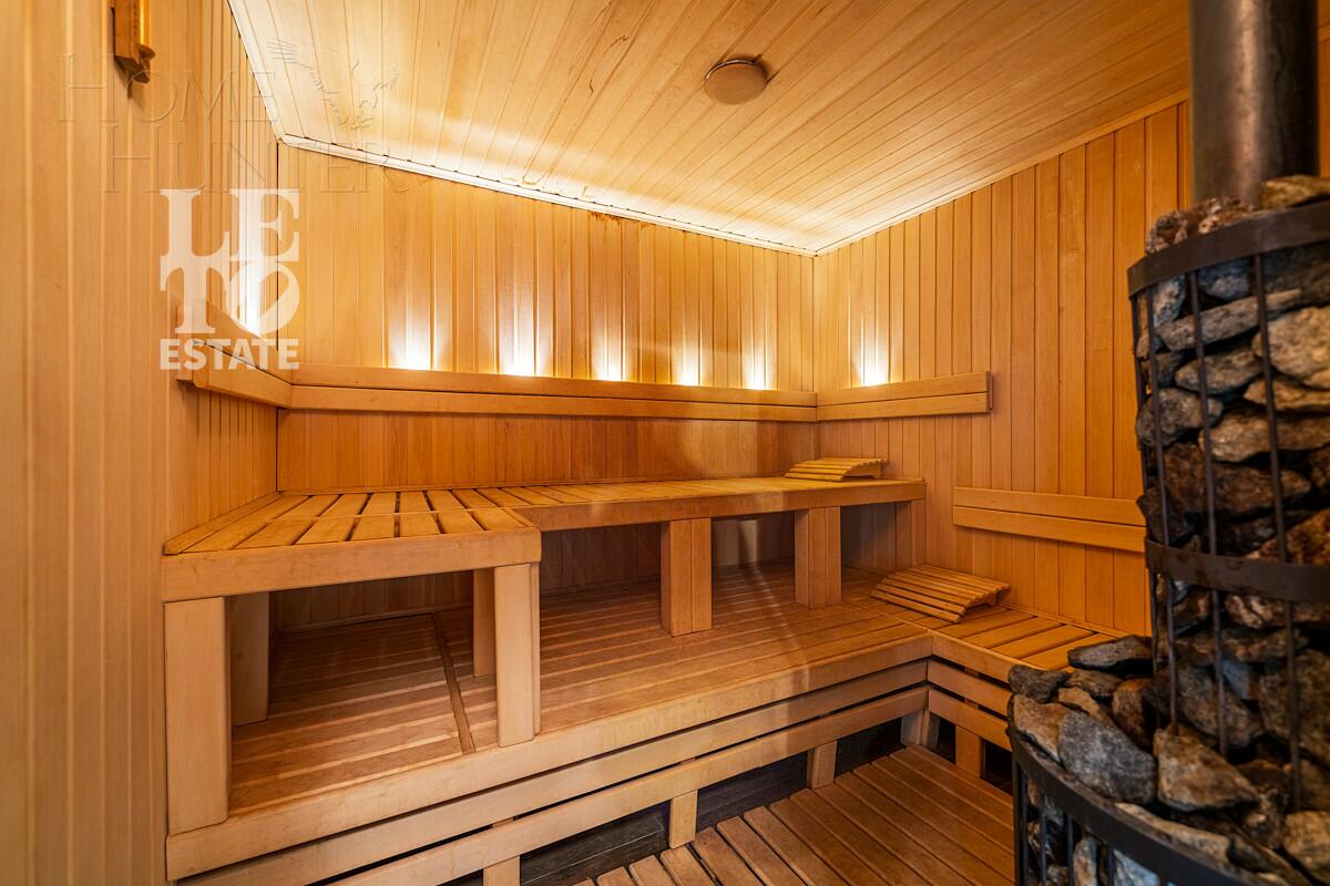 2-этажный коттедж 420 м² с отделкой