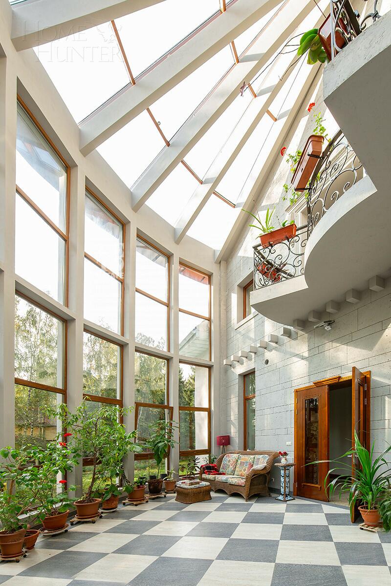 2-этажный коттедж 1 100 м² с отделкой