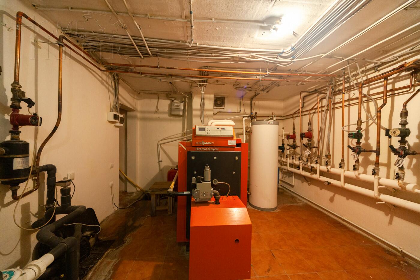 2-этажный коттедж 939 м² с отделкой