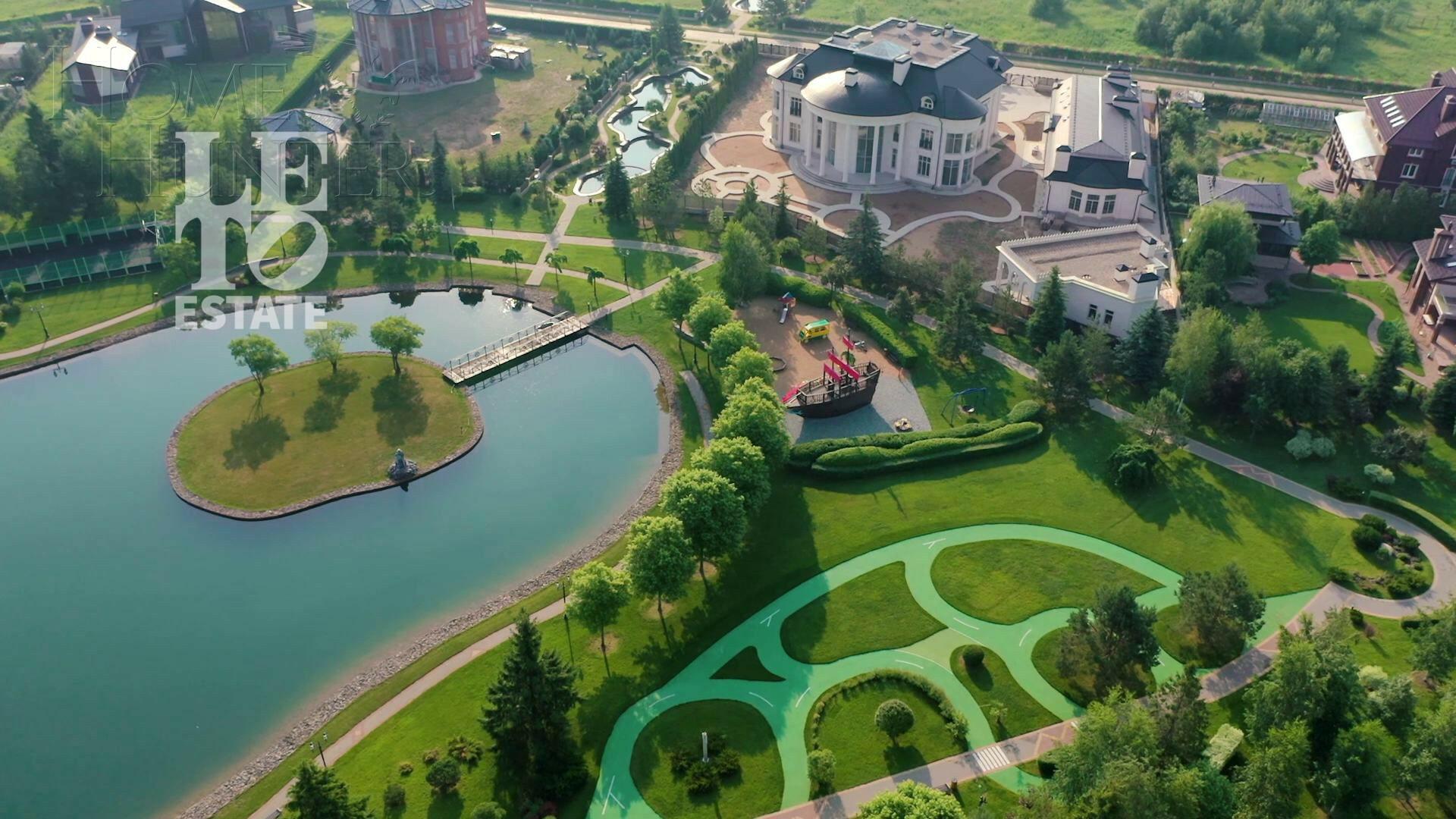 2-этажный коттедж 276.42 м² без отделки