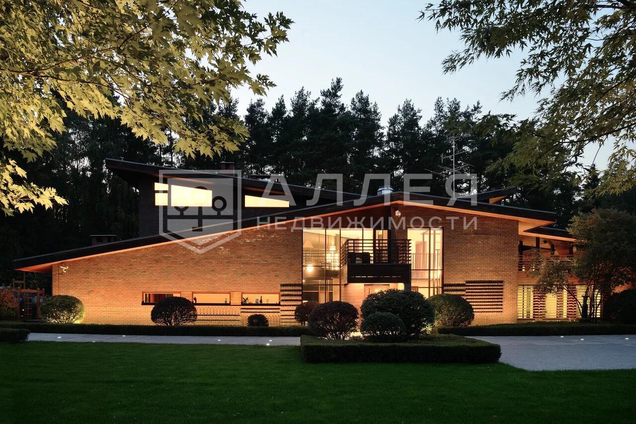 2-этажный коттедж 1 254 м² с отделкой