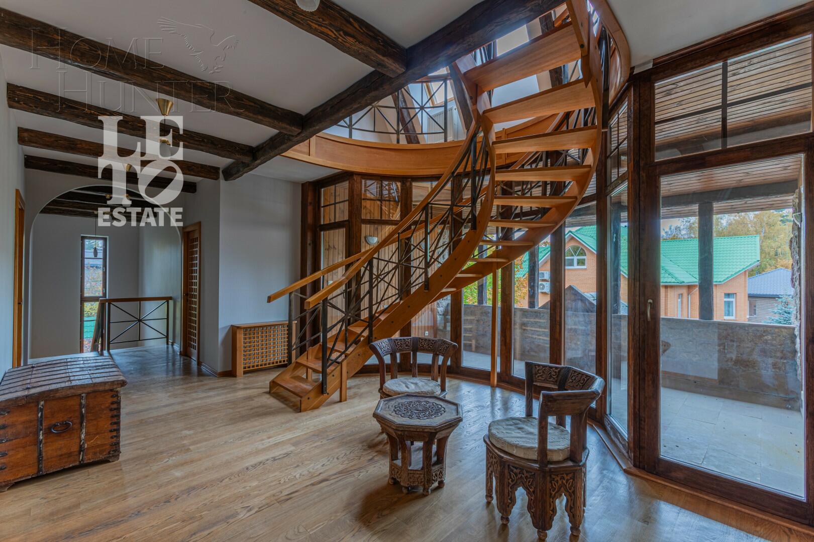 2-этажный коттедж 720 м² с отделкой