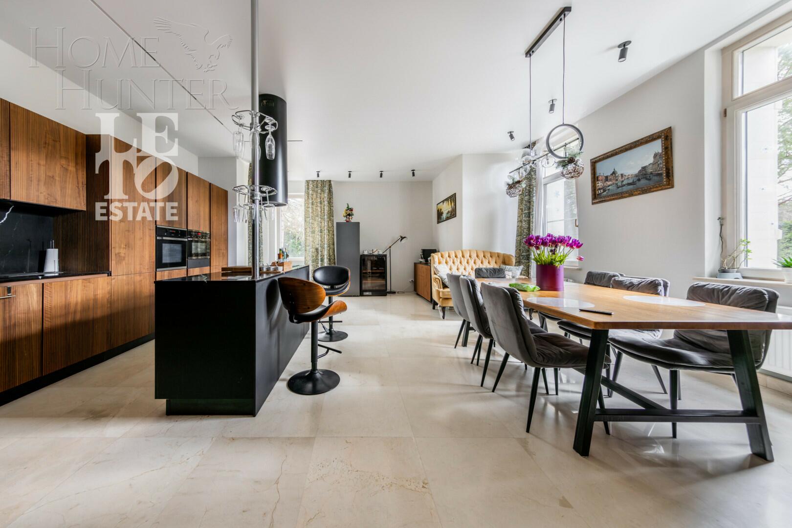 2-этажный коттедж 810 м² с отделкой