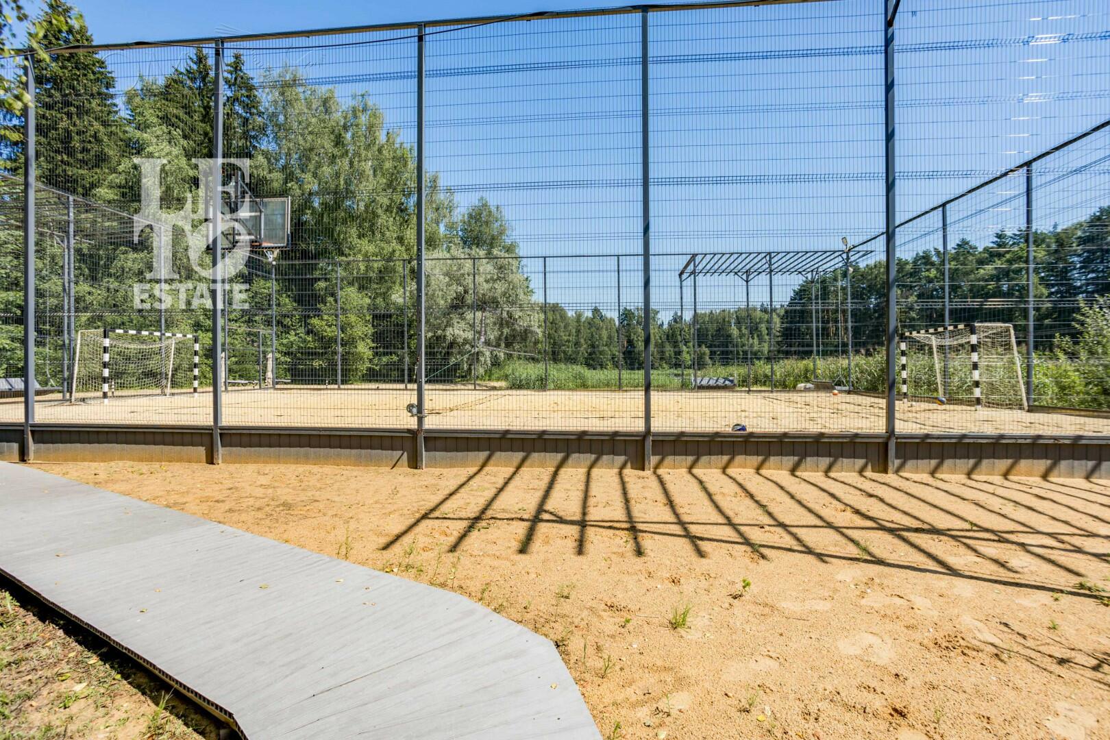 2-этажный коттедж 426 м² с отделкой