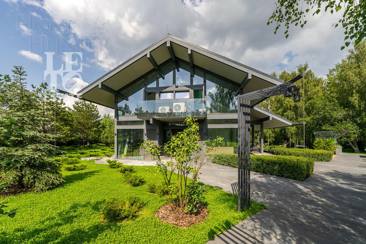 2-этажный коттедж 354 м² с отделкой