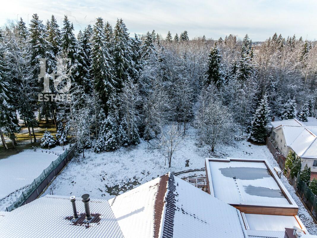 2-этажный коттедж 1 150 м² без отделки