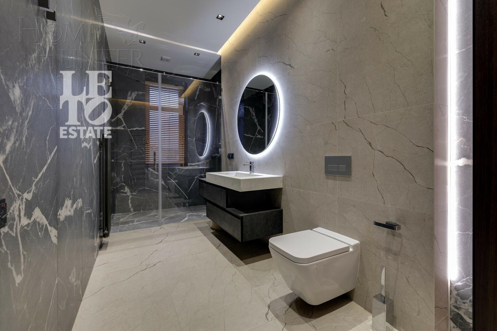 2-этажный коттедж 688 м² с отделкой