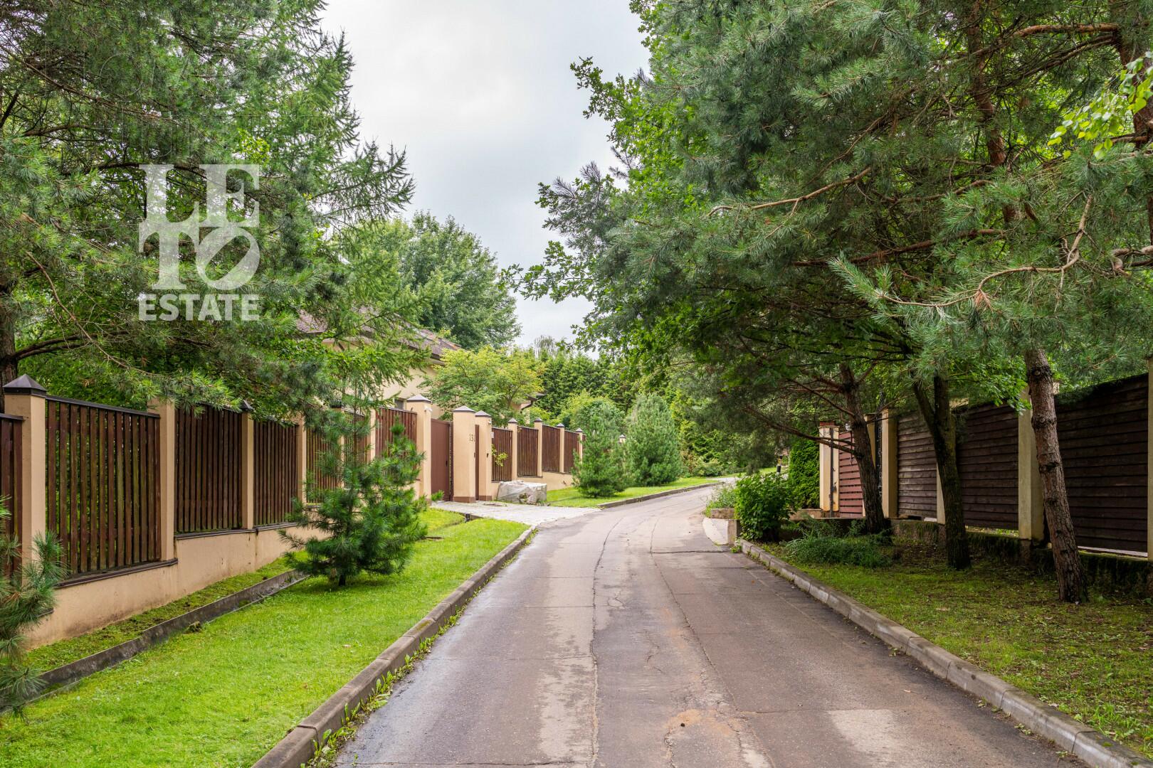 Участок 20 сот. в охраняемом поселке