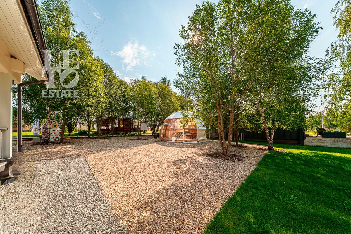 1-этажный коттедж 180 м² с отделкой